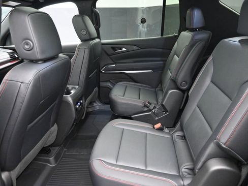 New 2026 Chevrolet Traverse Z71 w/ Driver Confidence Package image 14