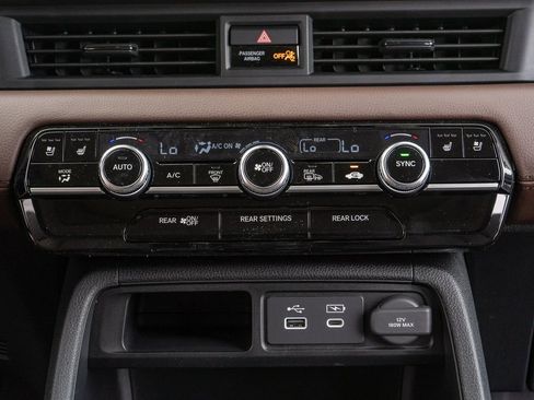 New 2025 Honda Pilot Elite image 22