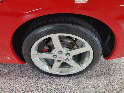 Used 2006 Chevrolet Corvette Coupe RWD image 7