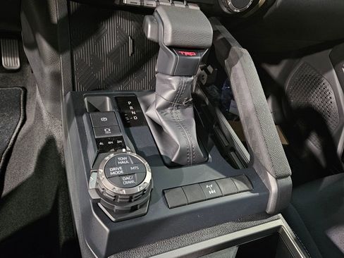 New 2026 Toyota Tacoma TRD Off-Road AWD/4WD image 18