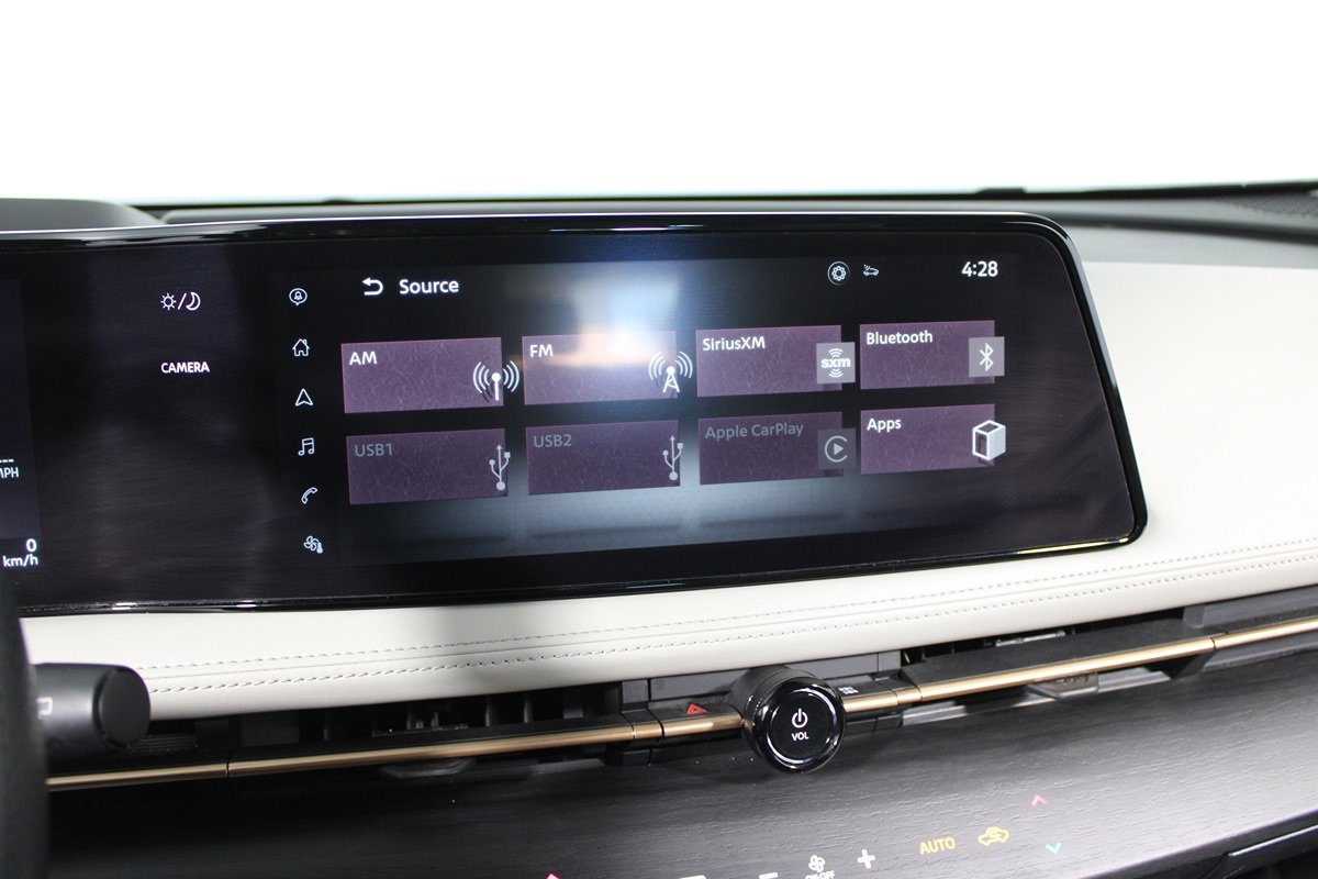 Used 2023 Nissan Ariya FWD image 13