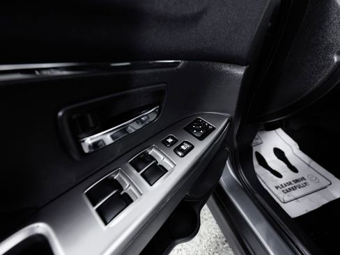 Used 2021 Mitsubishi Outlander Sport SE image 20