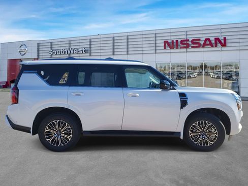 New 2026 Nissan Armada Platinum image 5