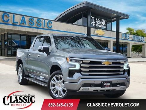 Used 2025 Chevrolet Silverado 1500 High Country w/ High Country Premium Package image 1
