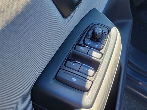 Certified 2025 Subaru Forester image 21