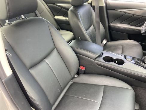 Used 2015 INFINITI Q50 Premium AWD/4WD image 23