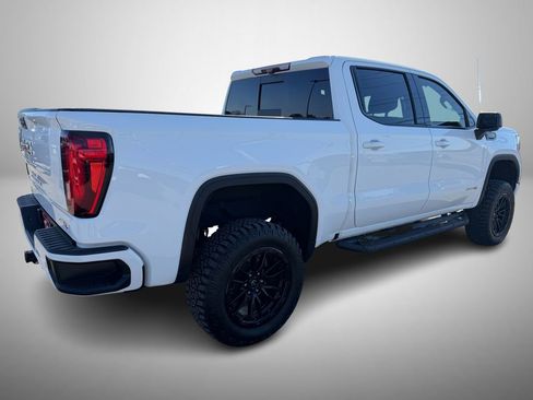Used 2020 GMC Sierra 1500 AT4 w/ AT4 Premium Package image 3