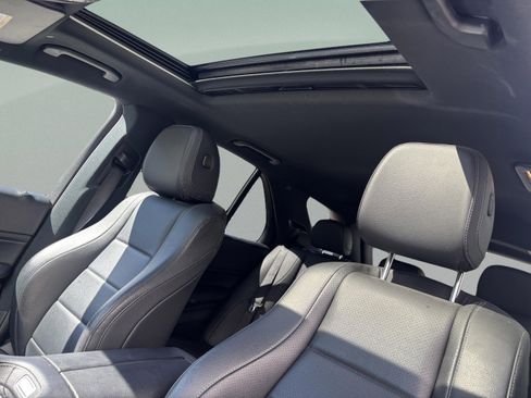 Used 2020 Mercedes-Benz GLE 350 image 16