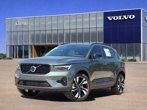 New 2026 Volvo XC40 B5 Ultra w/ Protection Package Premier AWD/4WD image 1