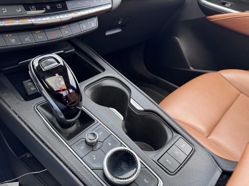 Used 2023 Cadillac XT4 Sport image 26