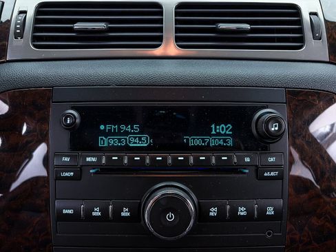 Used 2008 GMC Sierra 1500 Denali AWD/4WD image 13