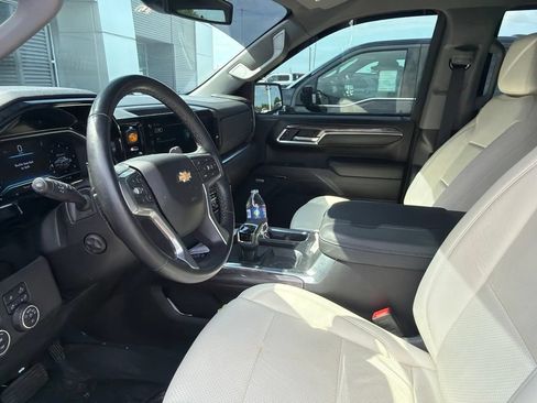 Used 2024 Chevrolet Silverado 1500 LTZ AWD/4WD image 10