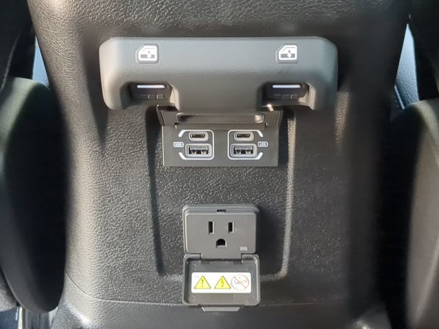 New 2026 Jeep Wrangler Unlimited Sahara AWD/4WD image 16