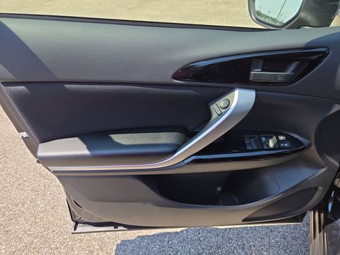 New 2025 Mitsubishi Eclipse Cross AWD image 5