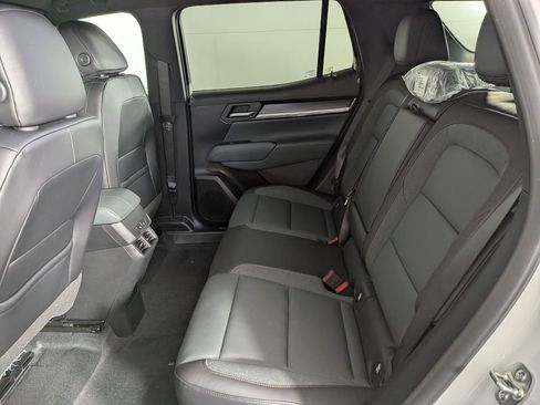 New 2026 GMC Terrain AT4 w/ Convenience Package III image 32