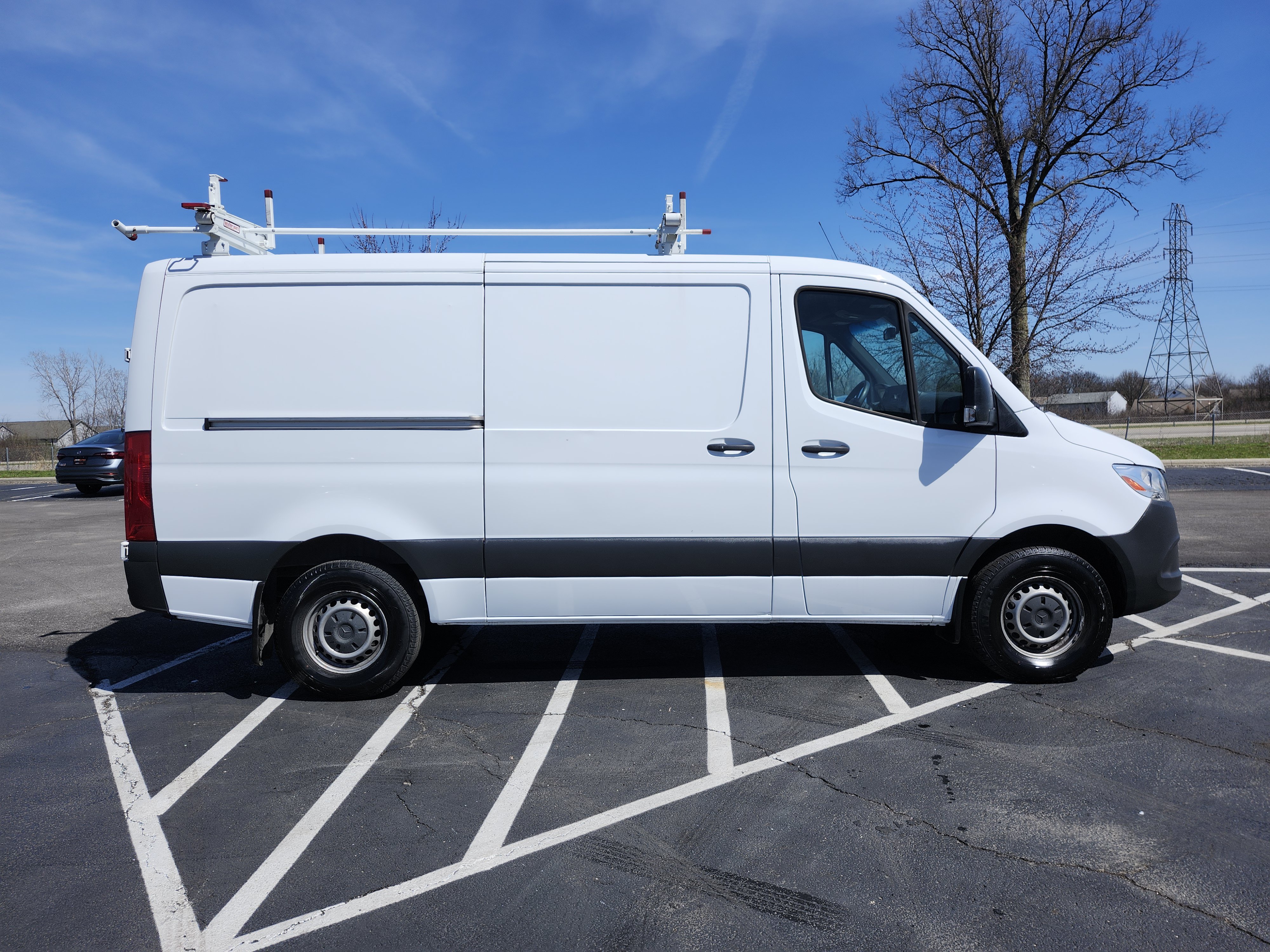 Used 2023 Mercedes-Benz Sprinter 2500 image 18