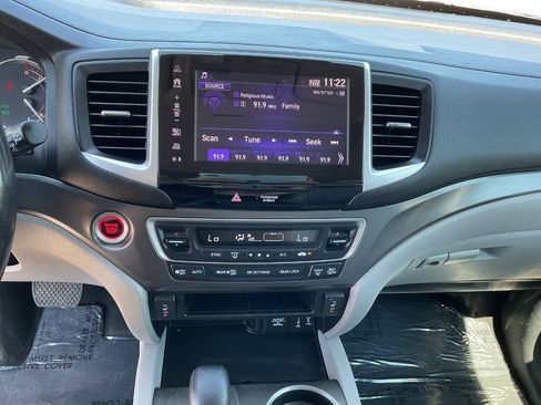 Used 2017 Honda Pilot EX-L image 19