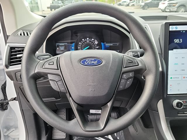 Used 2024 Ford Edge SE AWD/4WD image 8