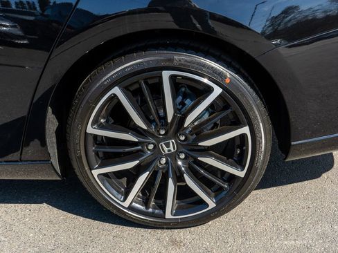 New 2026 Honda Accord Touring image 10