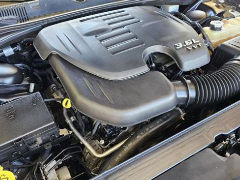 Used 2019 Dodge Challenger SXT RWD image 36