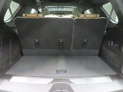 Used 2023 Chevrolet Tahoe Premier w/ Advanced Technology Package image 43