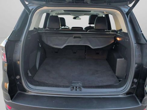 Used 2017 Ford Escape Titanium image 33