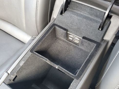 Used 2022 Cadillac XT6 Sport w/ LPO, Onyx Lite Package image 39