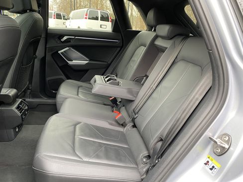 Used 2020 Audi Q3 2.0T Premium image 35