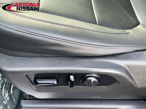 Used 2021 Chevrolet Silverado 1500 LTZ w/ LTZ Premium Package image 26