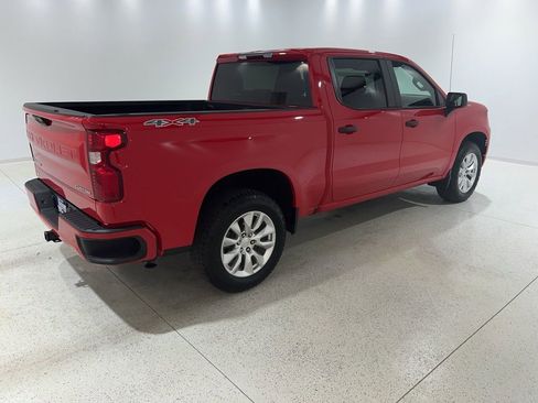Used 2023 Chevrolet Silverado 1500 Custom image 5