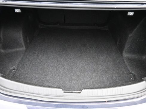 Used 2025 Chevrolet Malibu LT FWD image 14