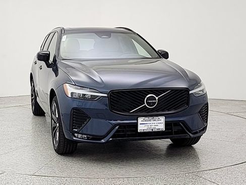 New 2026 Volvo XC60 B5 Plus w/ Climate Package PRO AWD/4WD image 2