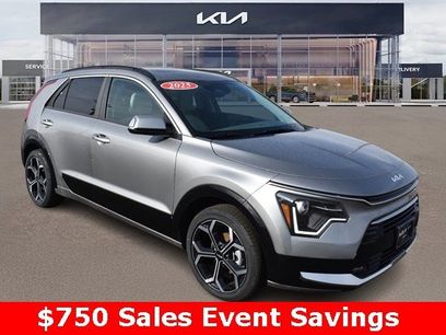 New 2025 Kia Niro EX Touring