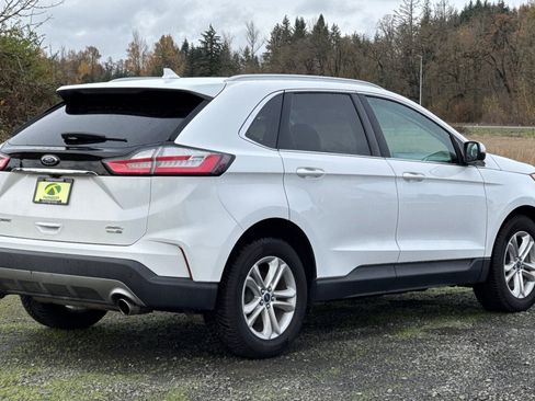 Used 2019 Ford Edge SEL w/ Equipment Group 201A image 4