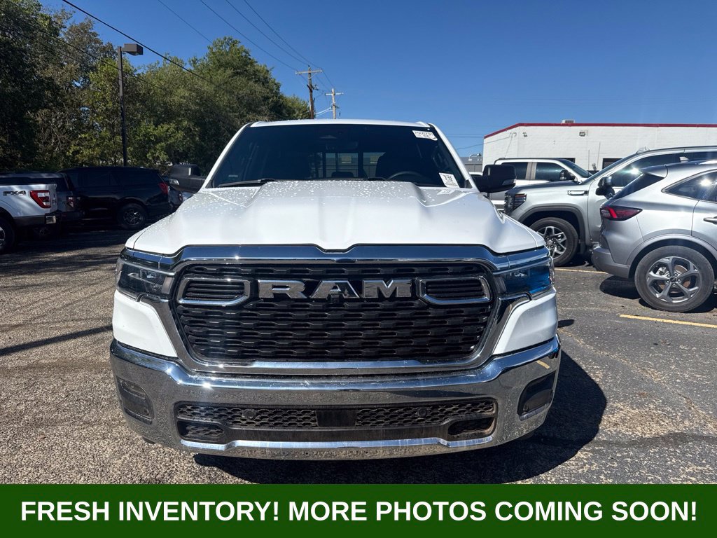 Used 2025 RAM 1500 Big Horn AWD/4WD image 7