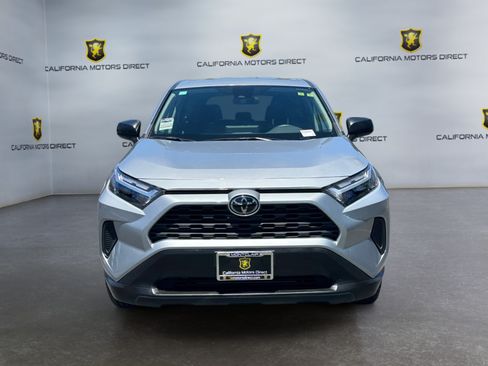 Used 2023 Toyota RAV4 LE FWD image 8