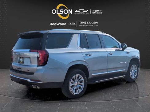 Used 2025 GMC Yukon Denali AWD/4WD image 5