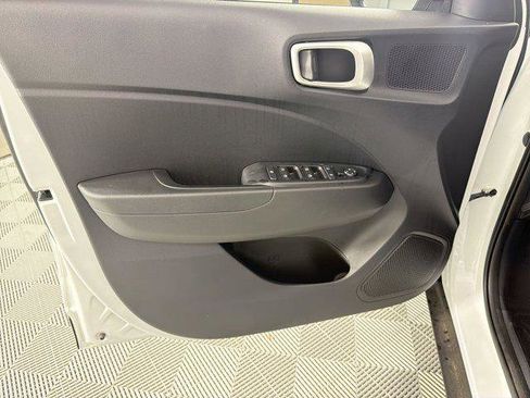 New 2026 Hyundai Venue SEL FWD image 13