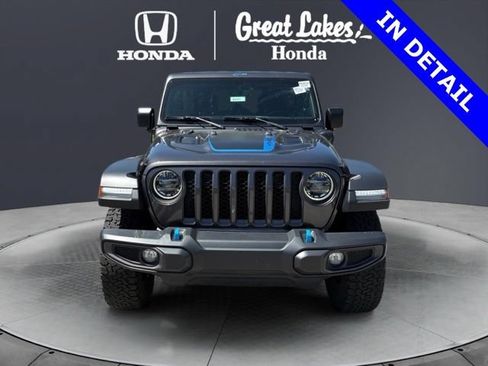 Used 2022 Jeep Wrangler Unlimited Rubicon 4xe AWD/4WD image 8