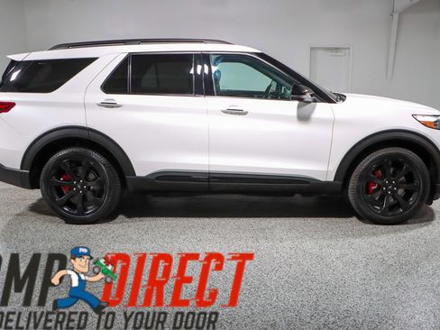 Used 2023 Ford Explorer ST w/ Equipment Group 401A image 6