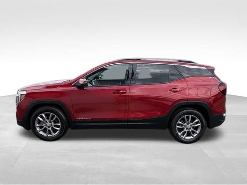 Used 2023 GMC Terrain SLT FWD image 12