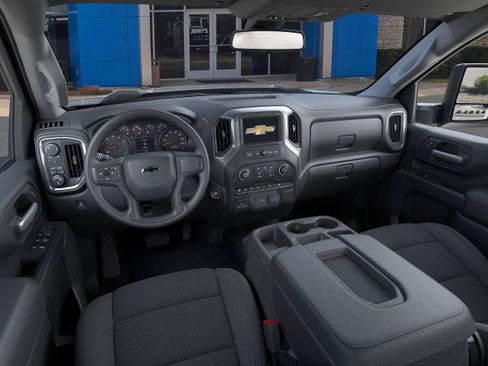 New 2026 Chevrolet Silverado 2500 Custom w/ Custom Value Package AWD/4WD image 15