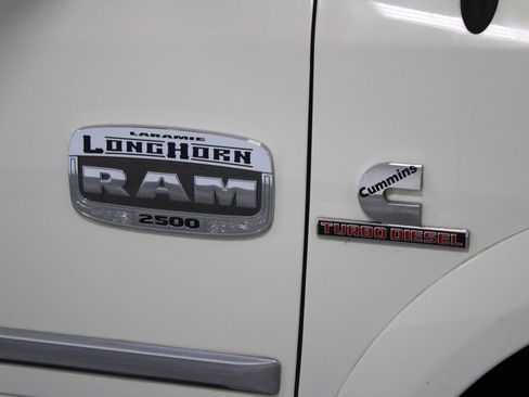 Used 2018 RAM 2500 Longhorn w/ Longhorn Southfork Package image 13