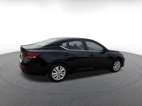 Used 2025 Nissan Sentra S FWD image 15