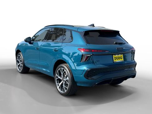 New 2026 Audi Q3 quattro 2.0T AWD/4WD image 3