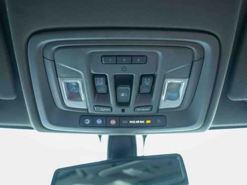 Used 2019 GMC Sierra 1500 SLT w/ SLT Premium Package image 44