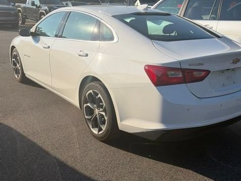 Used 2024 Chevrolet Malibu LT FWD image 4