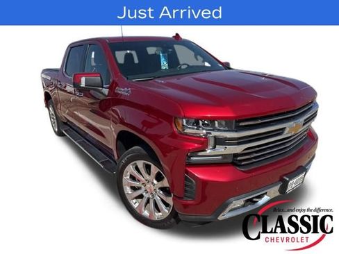 Used 2021 Chevrolet Silverado 1500 High Country w/ Technology Package image 7