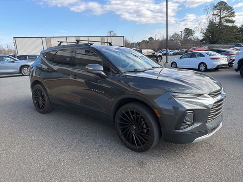 Used 2019 Chevrolet Blazer LT image 9