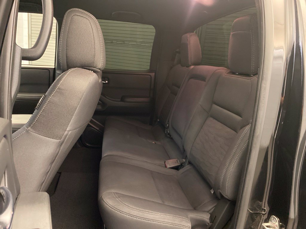 Used 2023 Nissan Frontier SV w/ Midnight Edition Package RWD image 21